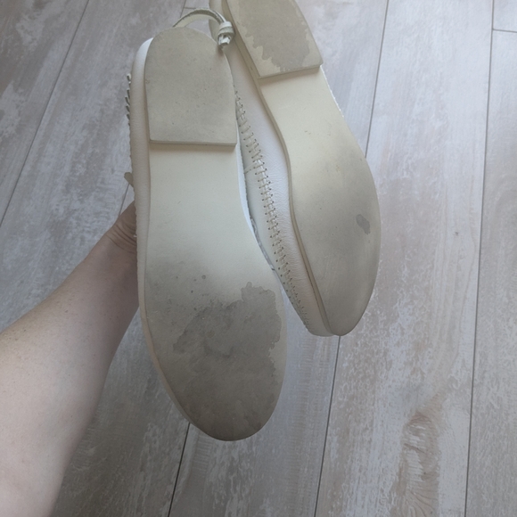 White Fringe Ankle Boots - Picture 4 of 6